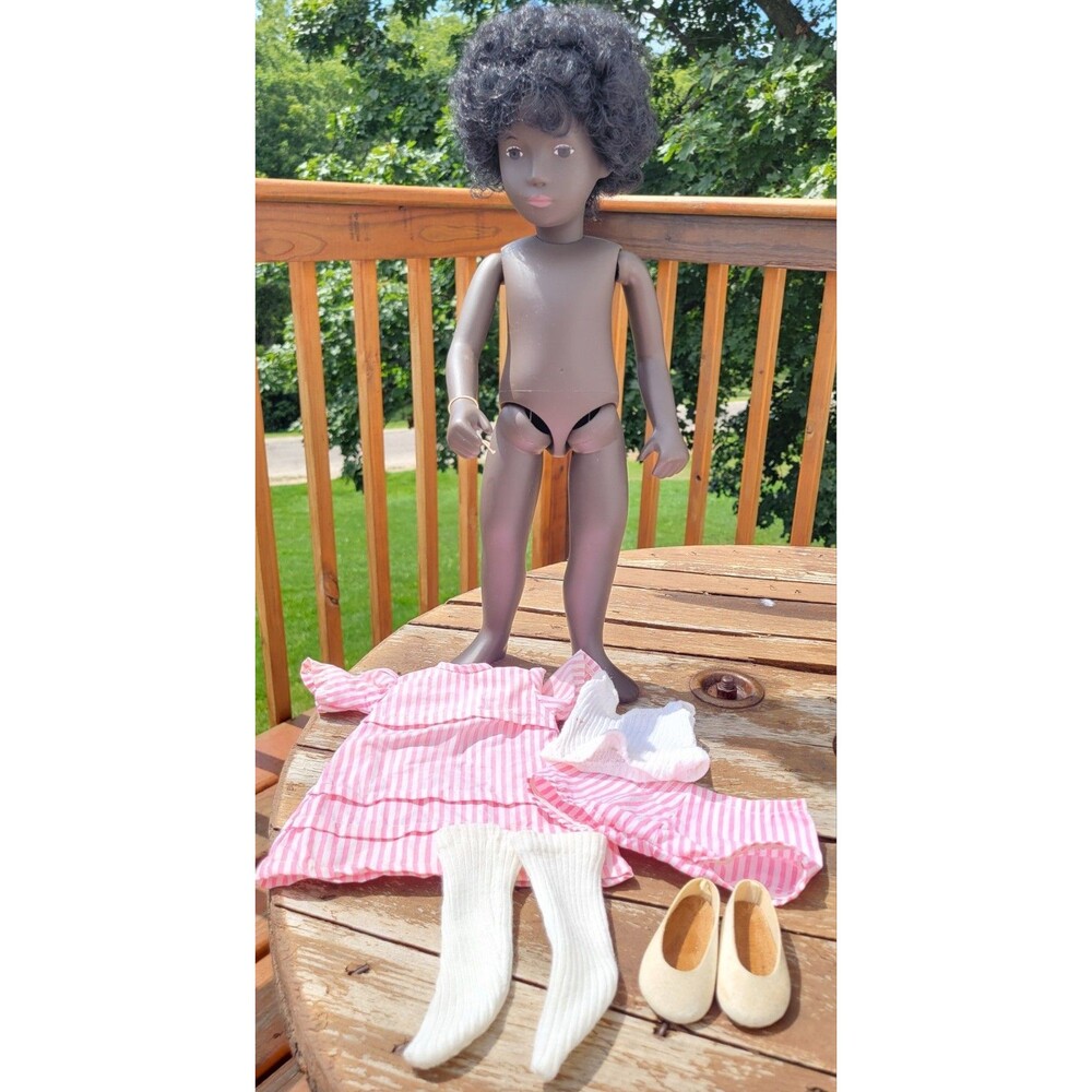 Vintage Sasha Doll Cora Trendon England African American Black Curly Hair #109